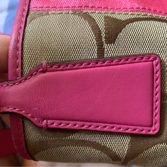 Coach J0969-F13533 Purse Signature Stripe Kisslock Khaki/Pink Jacquard Fabric - Picture 14 of 16